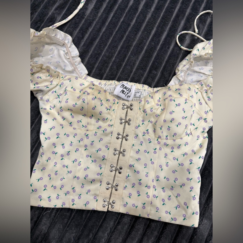 Floral Baby Yellow Crop Top